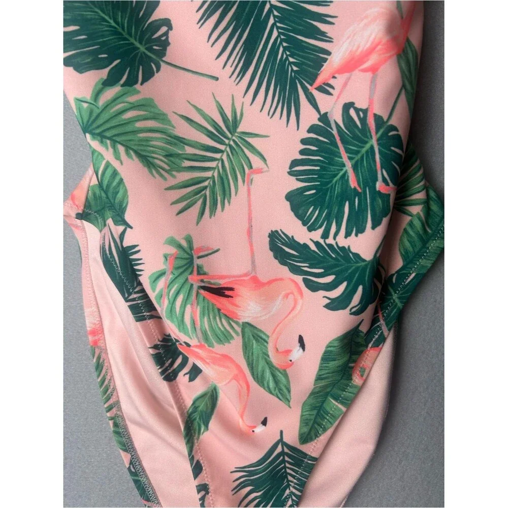 Old Navy Pink Tropical‎ Leaf & Flamingo One-Piece Twist Back Swimsuit XS